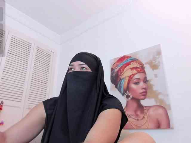 Layla-arabelle webcam