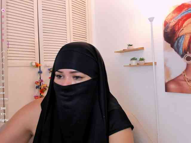 Layla-arabelle webcam