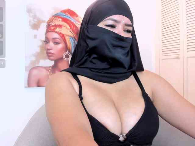 Layla-arabelle webcam