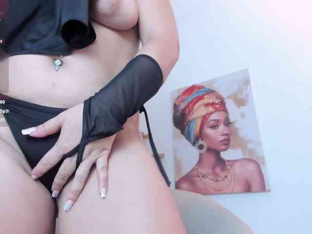Layla-arabelle webcam