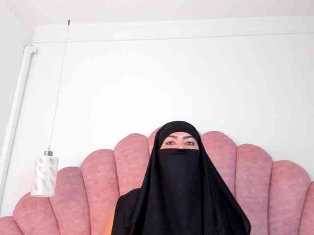 Layla-arabelle webcam