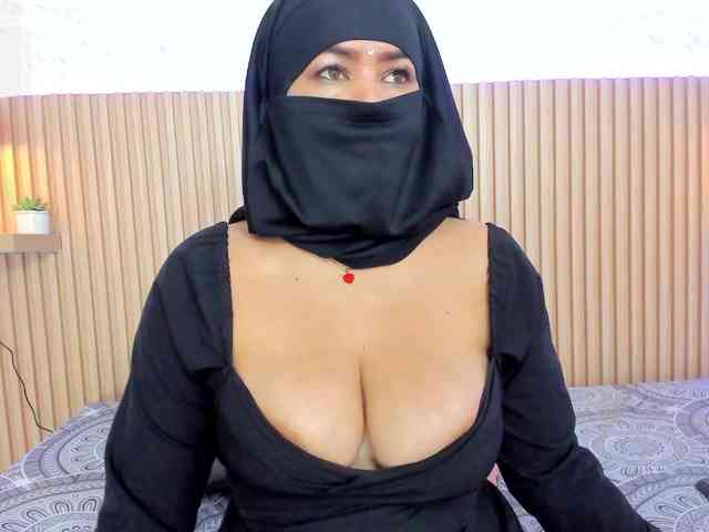 Layla-arabelle webcam