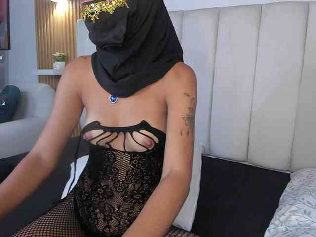 real webcam porn Roxie-sinner