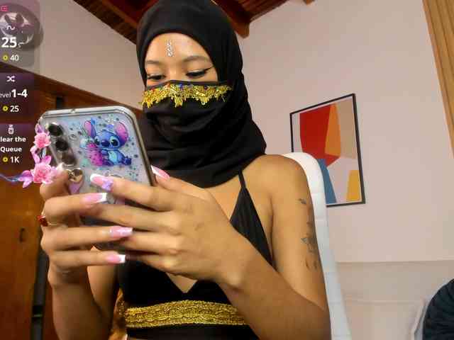 roxie-sinner webcam