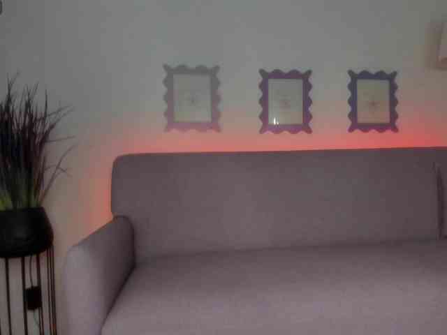 crystal-peed webcam