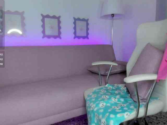 crystal-peed webcam