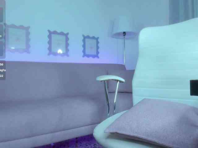 crystal-peed webcam