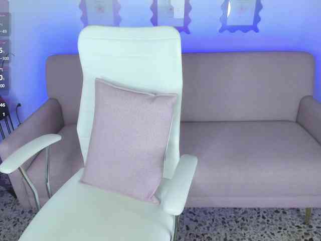 crystal-peed webcam