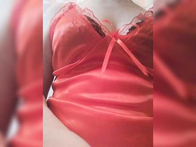 Vivadivawow's BongaCams show and profile