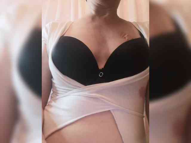 Vivadivawow webcam