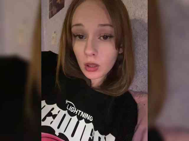 MYHOMOORIKK webcam