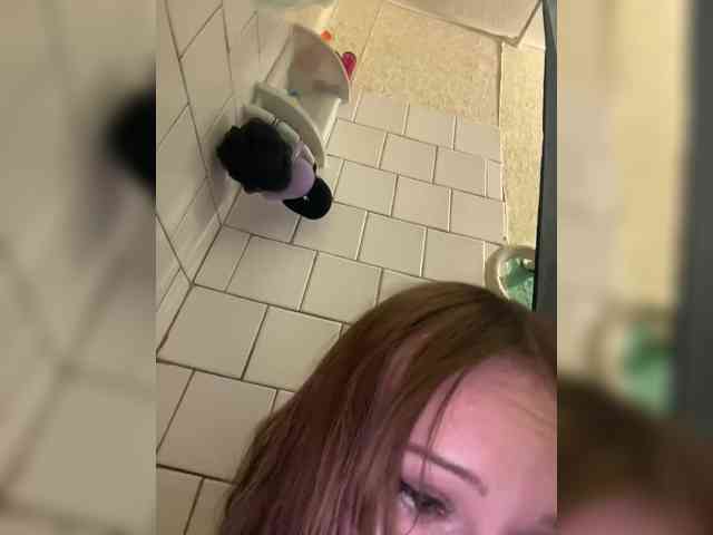 MYHOMOORIKK webcam
