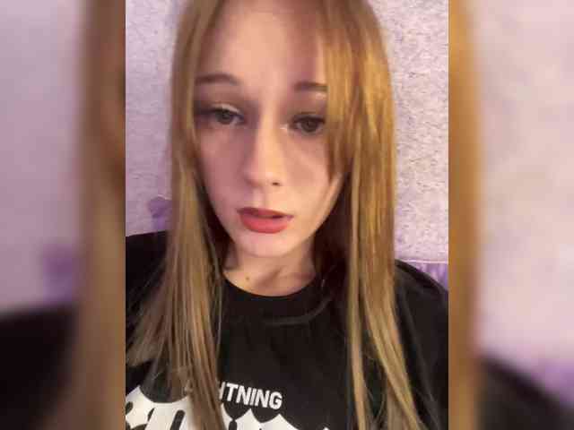 MYHOMOORIKK webcam