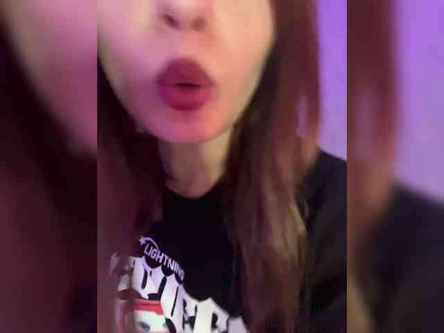 MYHOMOORIKK webcam