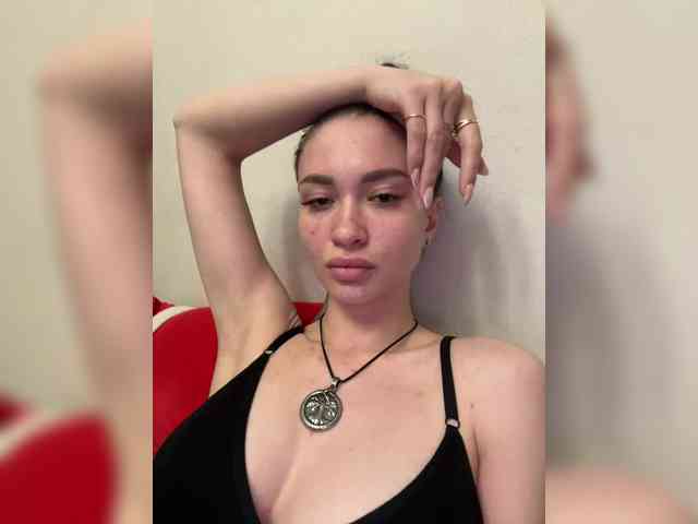 SexsiHanni webcam