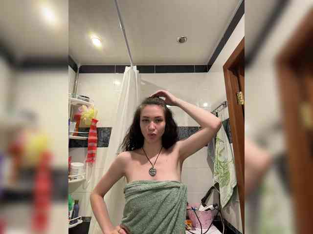 SexsiHanni webcam