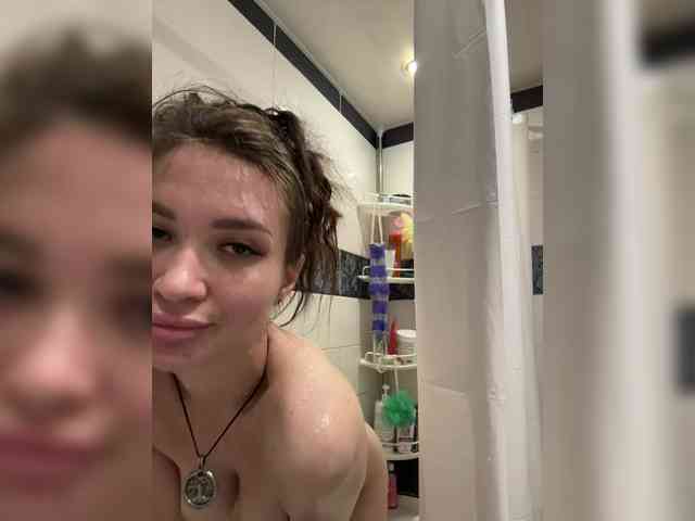 SexsiHanni webcam