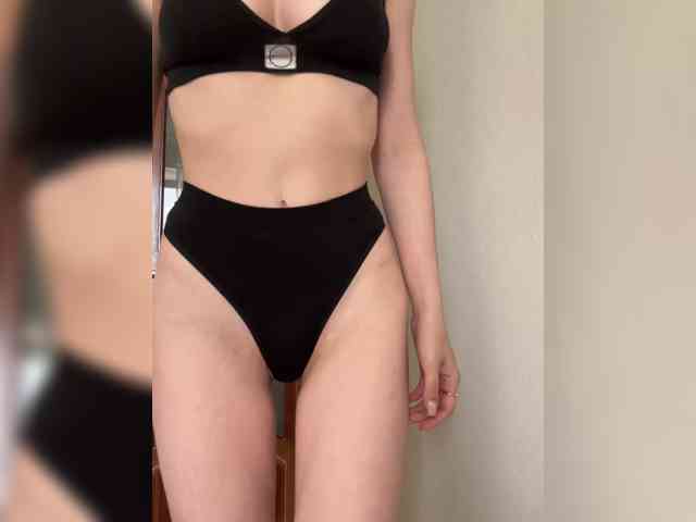 SexsiHanni webcam