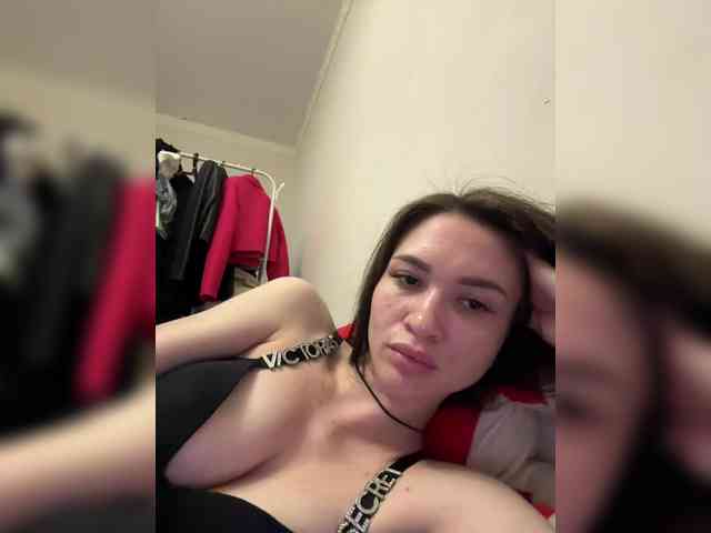 SexsiHanni webcam