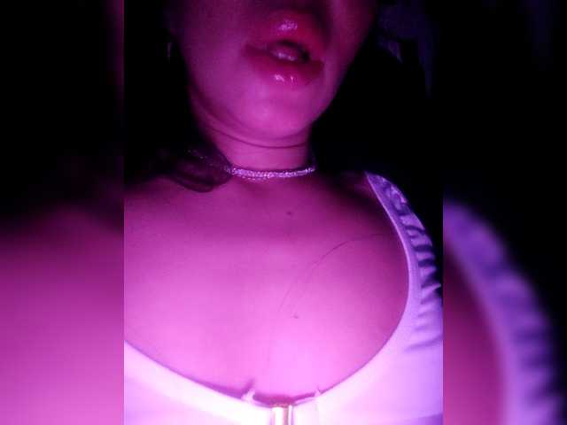 Zlata007 Live Cam on BongaCams