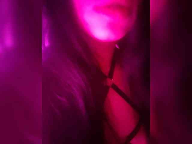 Zlata007 webcam