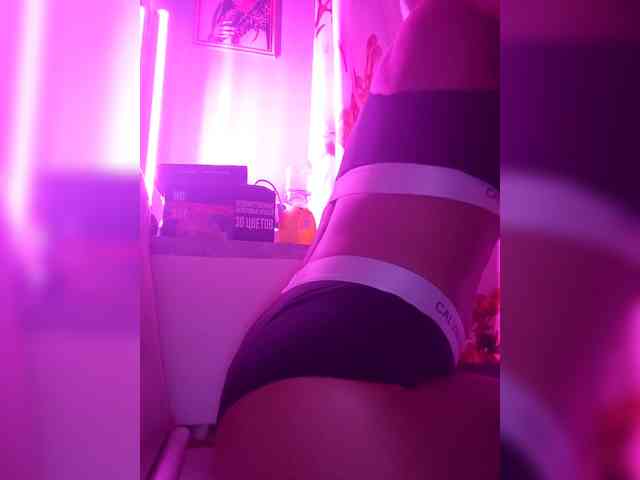 Zlata007 webcam
