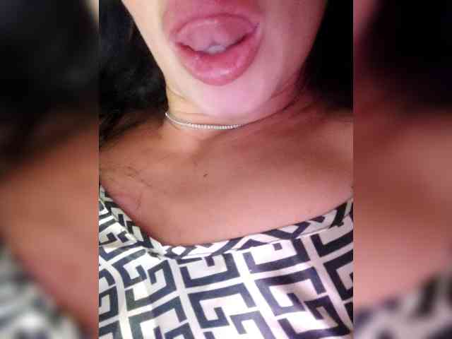 Zlata007 webcam