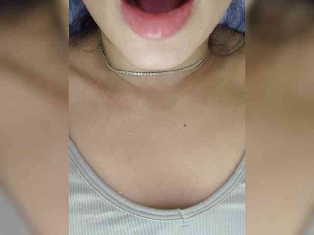 Zlata007 webcam