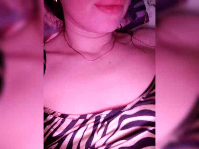 Zlata007 Live Webcam on BongaCams