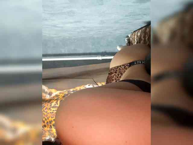 Zlata007 webcam