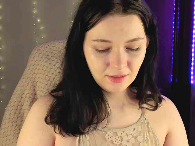 Lirras Live Webcam on BongaCams