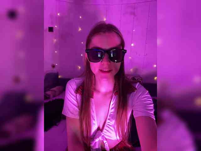 BabyGirlb webcam