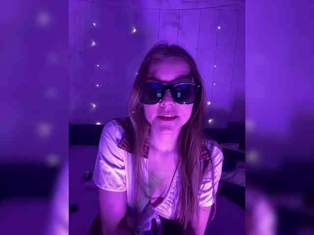 BabyGirlb webcam