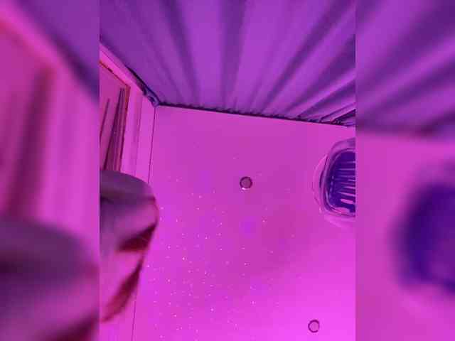 BabyGirlb webcam