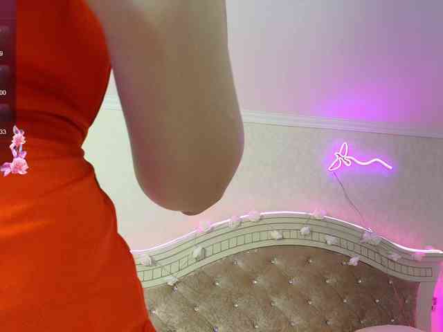Lucie537 webcam