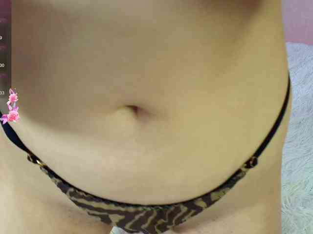 Lucie537 webcam