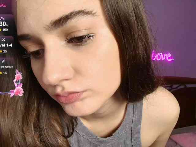 Lucie537 webcam