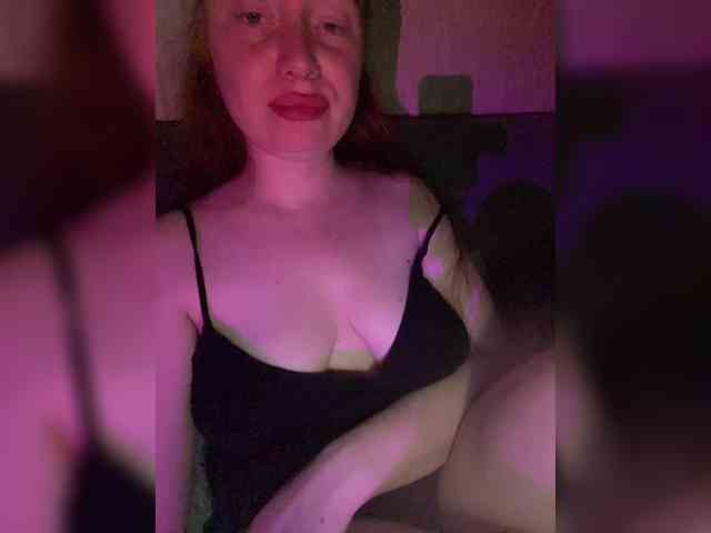 Ella-ida Live Webcam on BongaCams