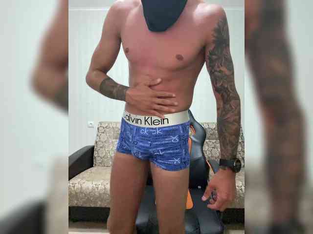 Stroongboy