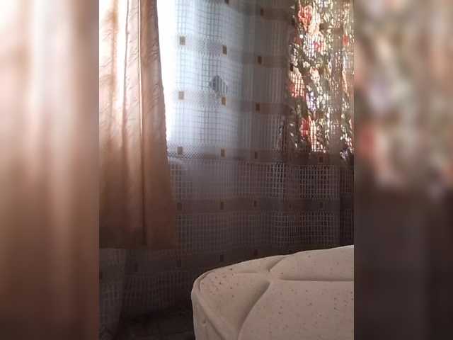 Hornyand12