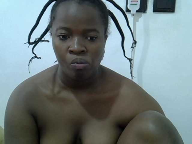 Barbie-Vee's BongaCams show and profile