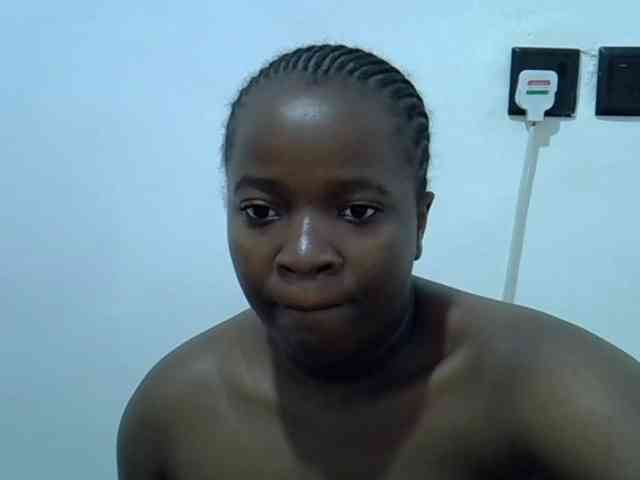 Barbie-Vee Live Webcam on BongaCams