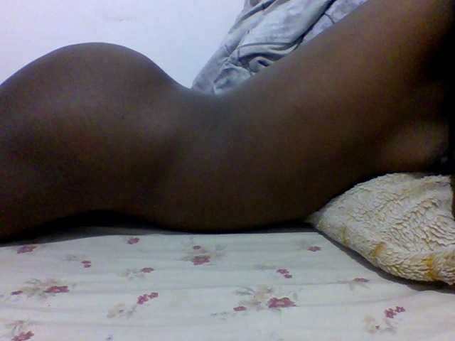 Hot-Jazmin's BongaCams show and profile