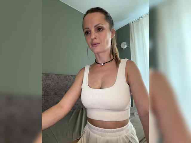 Alishaaa_ webcam