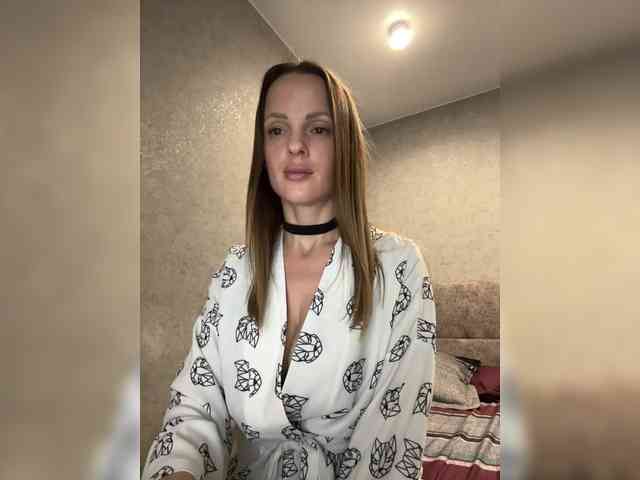 Mercellaaa Live Webcam on BongaCams