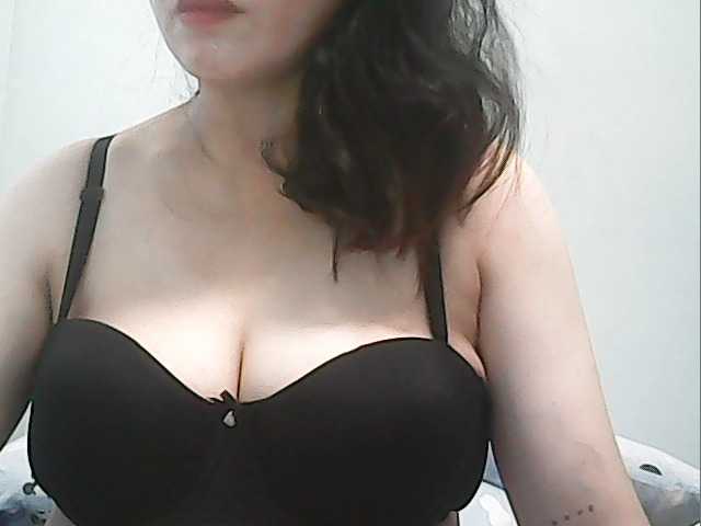 hotbabyasian webcam