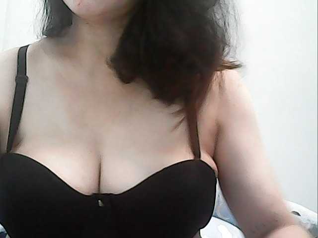 hotbabyasian webcam