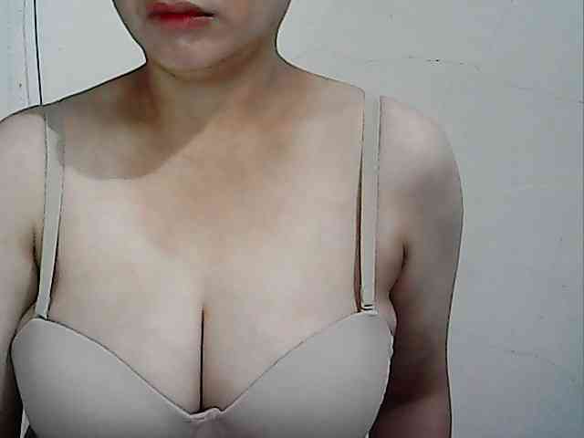 hotbabyasian webcam