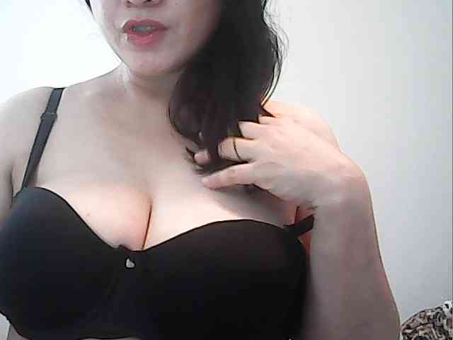 hotbabyasian