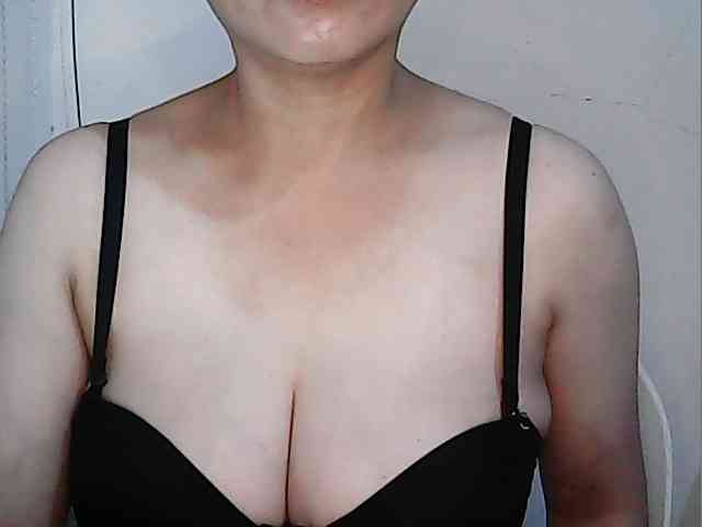 hotbabyasian webcam